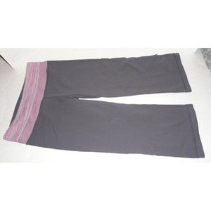 Lululemon Reversible Clam Digger Capri Pants Size: 6 PLEASE READ